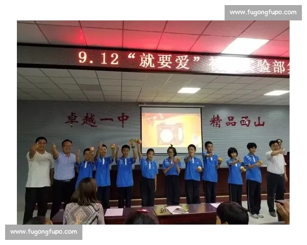 最佳新人荣耀加冕 逐梦之路从这里启航 踏上星光大道的第一步 最佳新人荣耀加冕 逐梦之路从这里启航 踏上星光大道的第一步